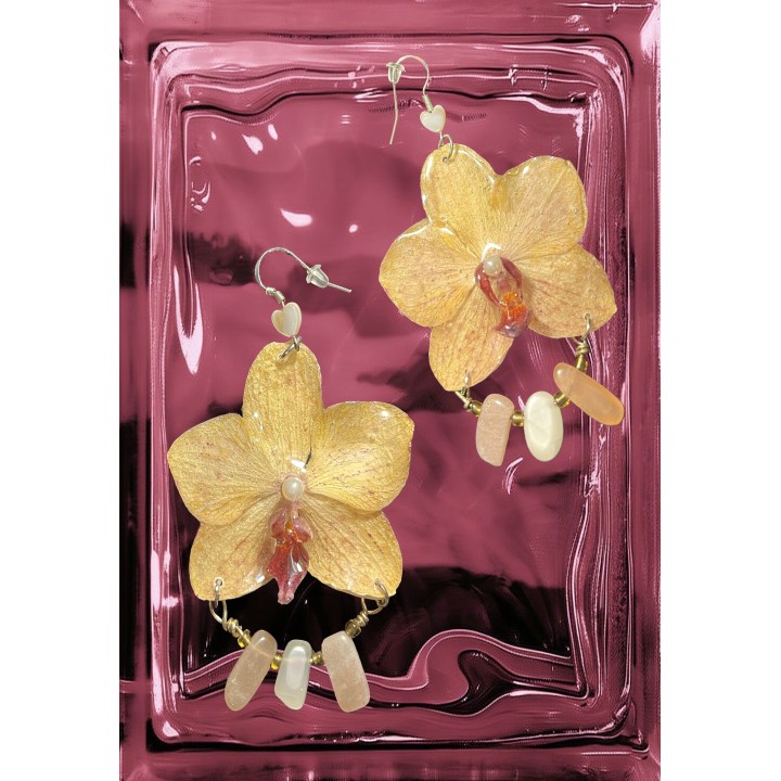 𝐶𝑜𝑟𝑎𝑙 𝑀𝑎𝑔𝑖𝑐 - Orchid Earrings