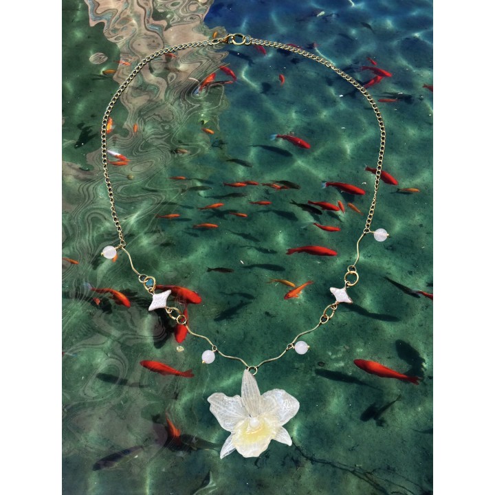 𝑪𝒆𝒍𝒆𝒔𝒕𝒆 𝑻𝒊𝒅𝒆 - Bamboo Orchid Necklace with Pearls and Quartz