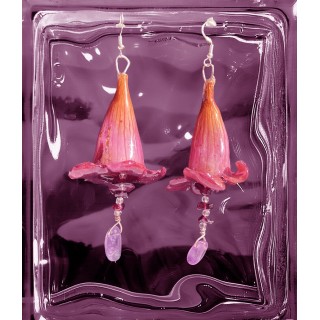 𝐸𝑐𝑙𝑖𝑝𝑠𝑒 𝐵𝑙𝑜𝑠𝑠𝑜𝑚 -  Trumpet Flower in resin with crystals Earrings