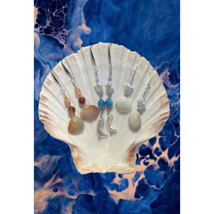 𝑺𝒖𝒏𝒔𝒉𝒆𝒍𝒍 - Seashell and Jasper Earrings